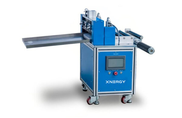 Automatic Electrode Sheet Cutter XN-ARSC-300 Automatic Electrode Sheet Cutter XN-ARSC-300